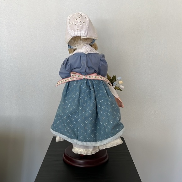 Hannah-Dutch Maiden Porcelain Doll - Picture 5 of 7